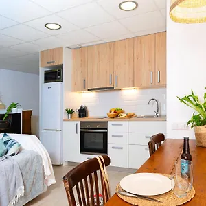  Apartamento La Flama Del Ter, Un Loft Precios Amb Pati Privat I Estufa De Flames
